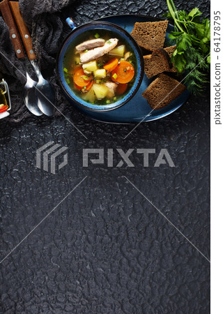 fish soup 64178795