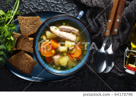 fish soup 64178796