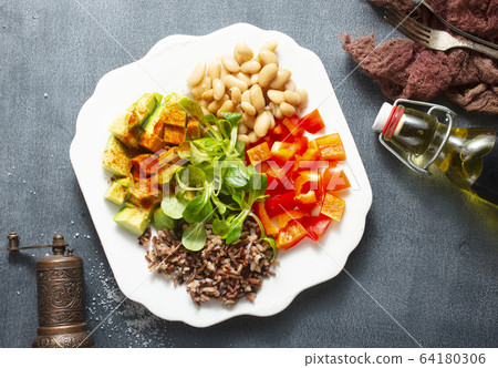 salad salad 64180306