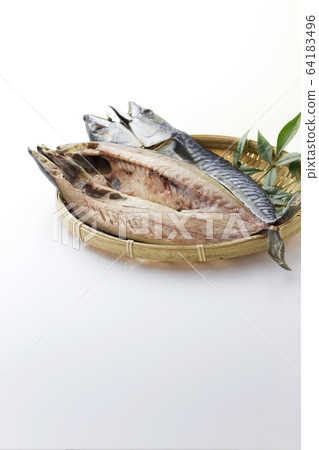 Mackerel dried fish 4 64183496