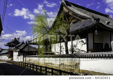 兵庫縣龍野市城野龍野禦井寺本館 64183851