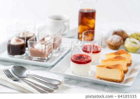 dessert dessert 64185335