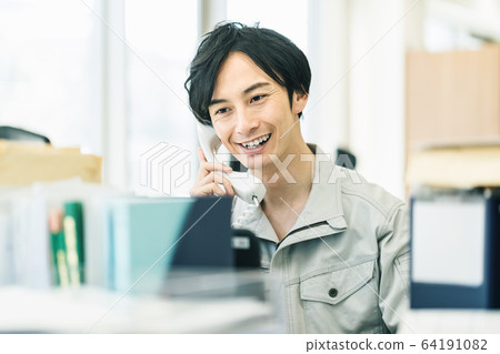 工作服人辦公室 64191082