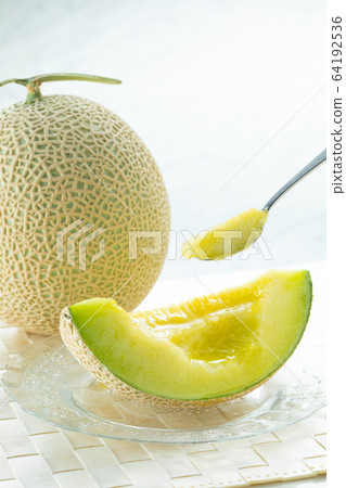 Crown melon white back catalog 64192536