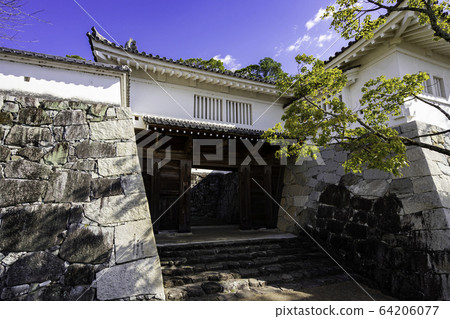 兵庫縣辰野市城野辰野辰野城堡牛門 兵庫縣辰野市城野辰野辰野城堡牛門 64206077