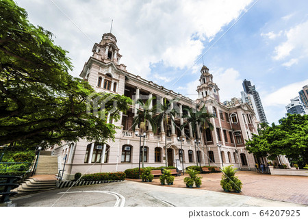 The University of Hong Kong in Pok Fu Lam, Hong Kong. Founded in 1911, it is the oldest tertiary institution in Hong Kong. 64207925