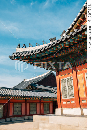 Gyeongbokgung Palace Korean traditional architecture in Seoul, Korea Gyeongbokgung Palace Korean traditional architecture in Seoul, Korea 64207948