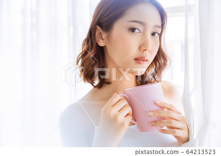 Beauty, woman, room, room, relaxation, morning, coffee, drinking, person Beauty, woman, room, room, relaxation, morning, coffee, drinking, person 64213523