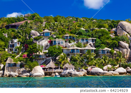 Beautiful tropical resort. Koh Tao island, Kingdom of Thailand 64214929