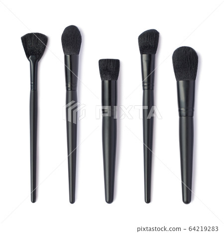Makeup brushes set isolated on white background 64219283