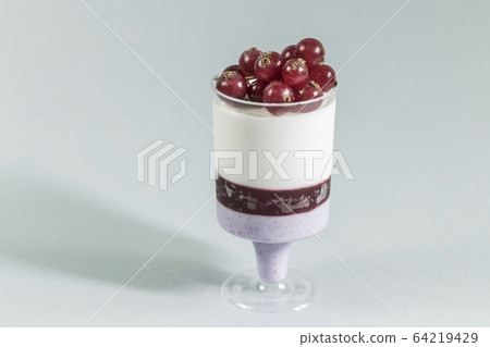 Dessert mini canepa for banquets for receptions receptions shot close-up. 64219429