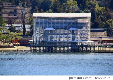 Aki's Miyajima / Itsukushima Shrine 64220326