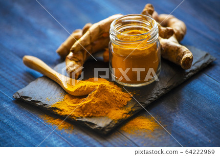 turmeric powder and fresh turmeric root turmeric powder and fresh turmeric root 64222969