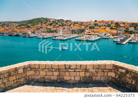 Adriatic sea and harbor view from Kamerlengo castle and fortress in Trogir, Croatia 64225373