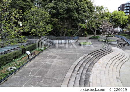 小山公園入口,可欣賞港口風景 小山公園入口,可欣賞港口風景 64226029