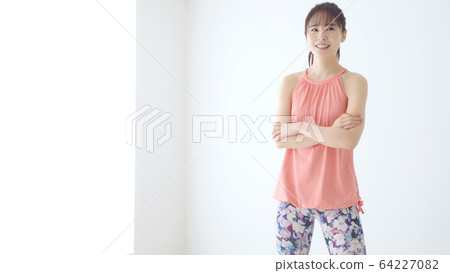 Gym woman Gym woman 64227082