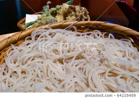 Sarashina Soba Handmade Zaru Soba Background Tempura and Soba Bath Sendai Tsuki Usagi Dining Bar 64228489