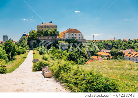 Castle from St. Benedict hill in Veszprem, Hungary 64228748