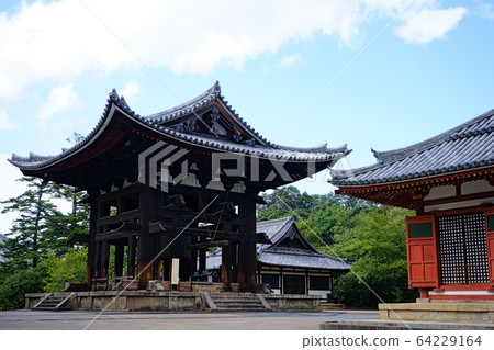 Todaiji Belfry 2 64229164