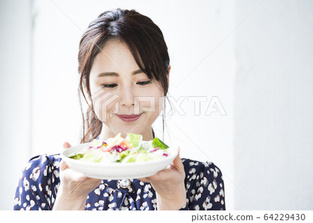 Salad and women Salad and women 64229430