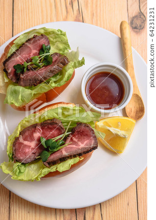 Beef sandwich Beef sandwich 64231231