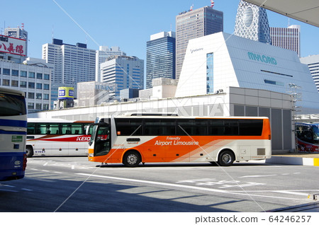 Bus Terminal Shinjuku/Bus Terminal (Shinjuku Ward, Tokyo) 64246257