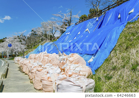 滑坡災害大雨 64246663