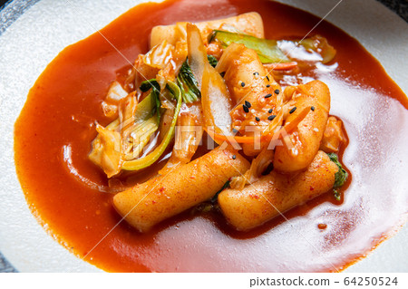 韓國食品，石鍋拌飯，toppogi，chajangmyeon，石烤石鍋拌飯 64250524