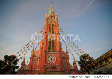 Tandin Church 64255363