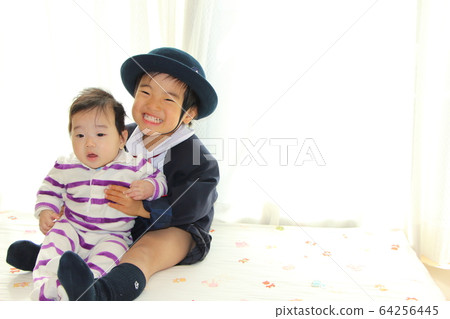 Brother and brother 64256445