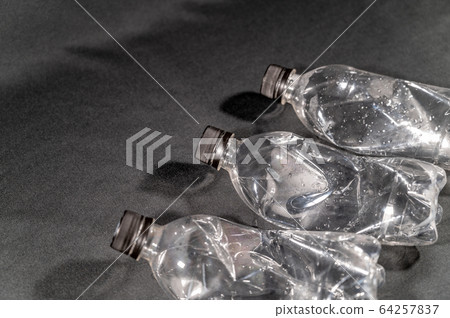 Crushed PET bottle Crushed PET bottle 64257837