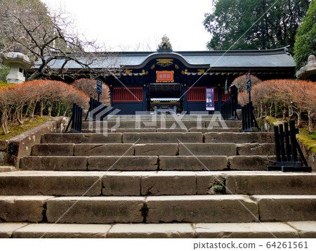 View of the entrance of the luxurious hall of worship that makes you feel the time of Zuihoden and Azuchi Momoyama (3) 64261561