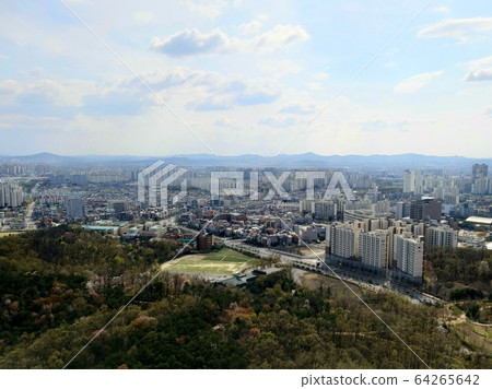 city city 64265642
