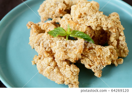 鹹酥雞 64269120