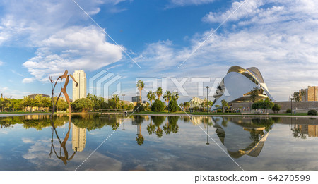 Park in the old dry riverbed, River Turia gardens, Valencia, Spain 64270599