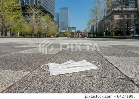 被遺棄的面具 64271993