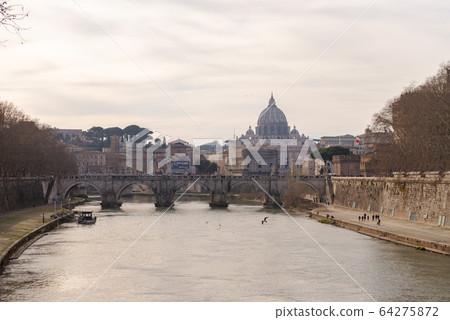 Roman embankment and the dome of the Vatican. Roman embankment and the dome of the Vatican. 64275872