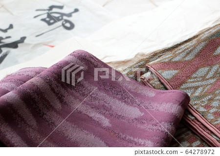 和服安排 和服安排 64278972