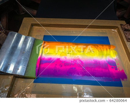 blend colors in sweet tone 64280064