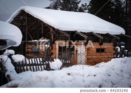 Traditional siberian house in the Davsha reserve Traditional siberian house in the Davsha reserve 64283240