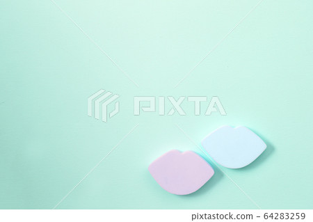cosmetic sponges and foundation 64283259