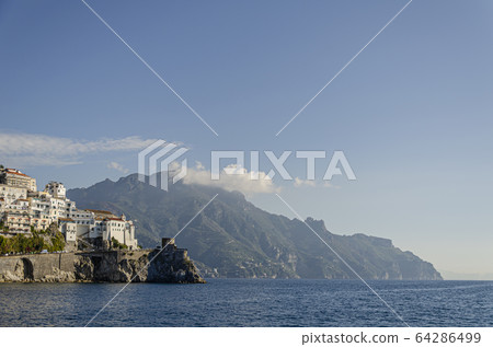 Landscape of a typical villa on the Amalfi coast, 64286499