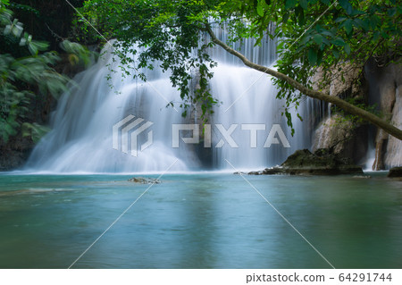 waterfall, water, leaf 64291744