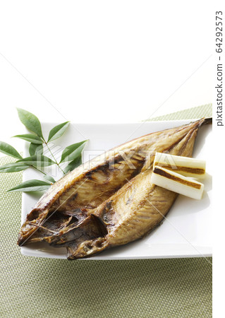 Mackerel dried fish grilled fish 12 Mackerel dried fish grilled fish 12 64292573