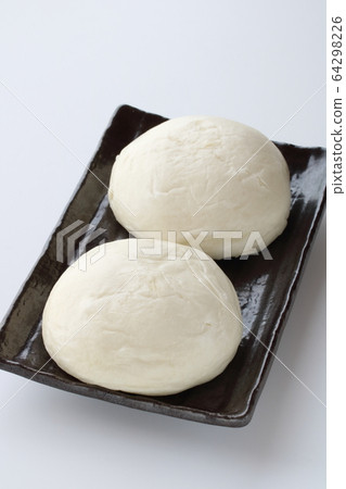 Sake bun 64298226