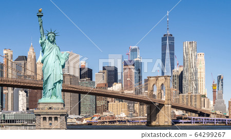 Brooklyn bridge statue of liberty 64299267