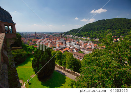 Heidelburg city center 64303955