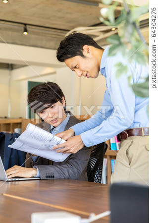 Business scene 64304276