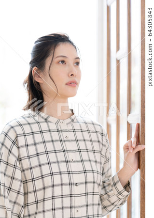 女性新生活生活方式 64305843