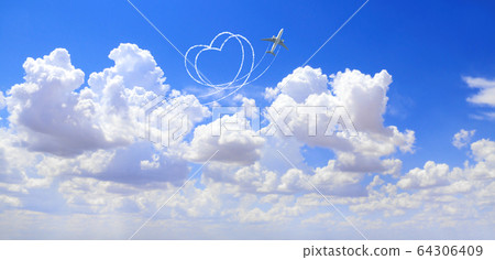 Aircraft draw a heart in the sky 64306409